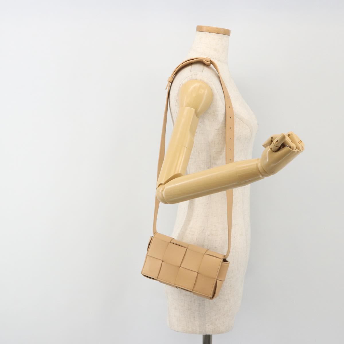 BOTTEGA VENETA MAXI INTRECCIATO Cassette Shoulder Bag Beige Auth BA13923V
