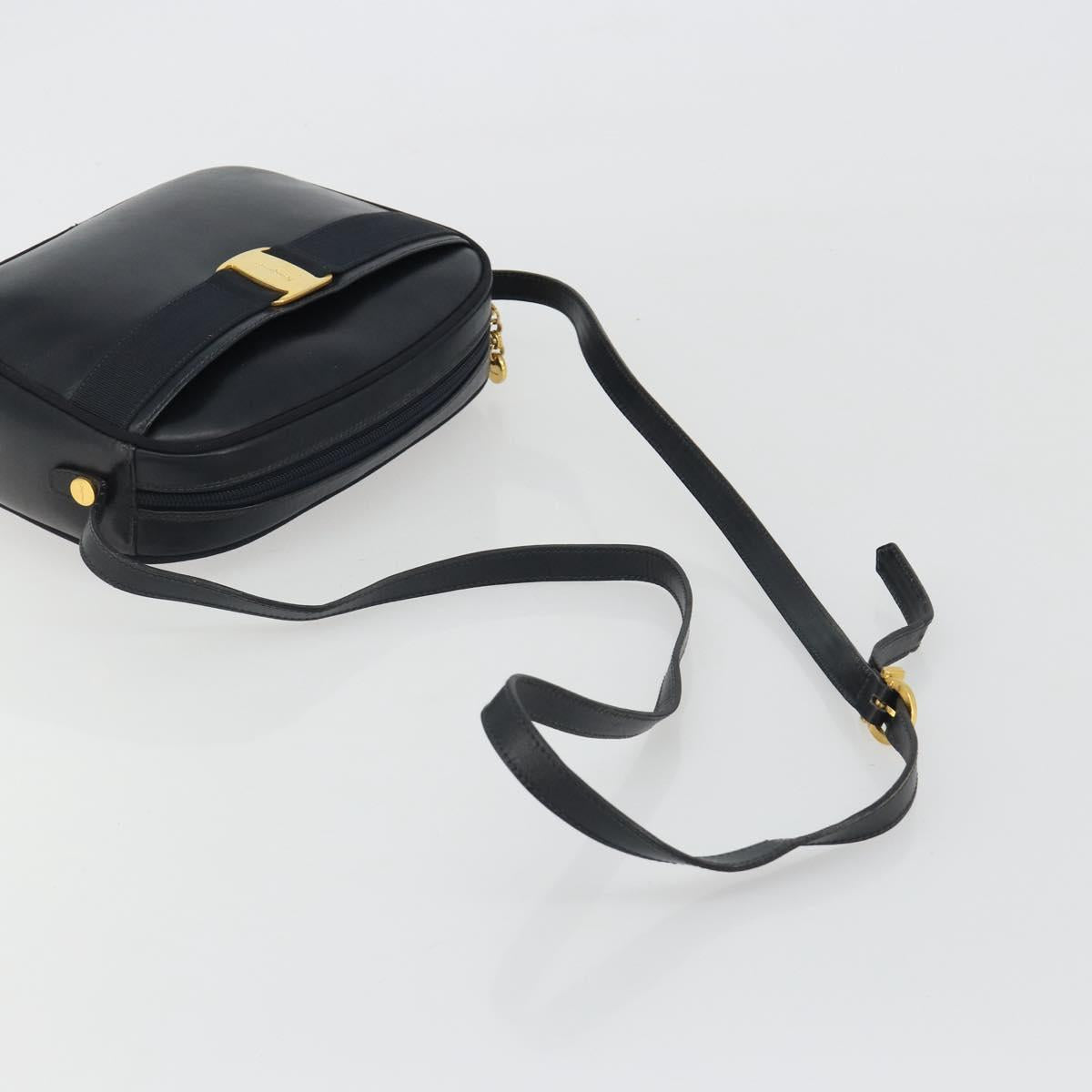 Salvatore Ferragamo Vala Shoulder Bag Leather Black Gold Auth BA13929