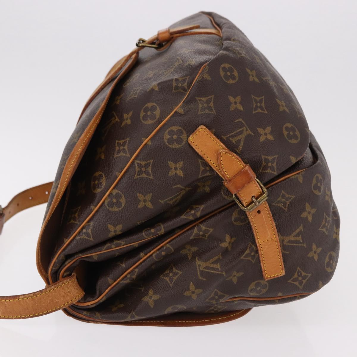 LOUIS VUITTON Monogram Saumur 35 Shoulder Bag M42254 LV Auth BA13944