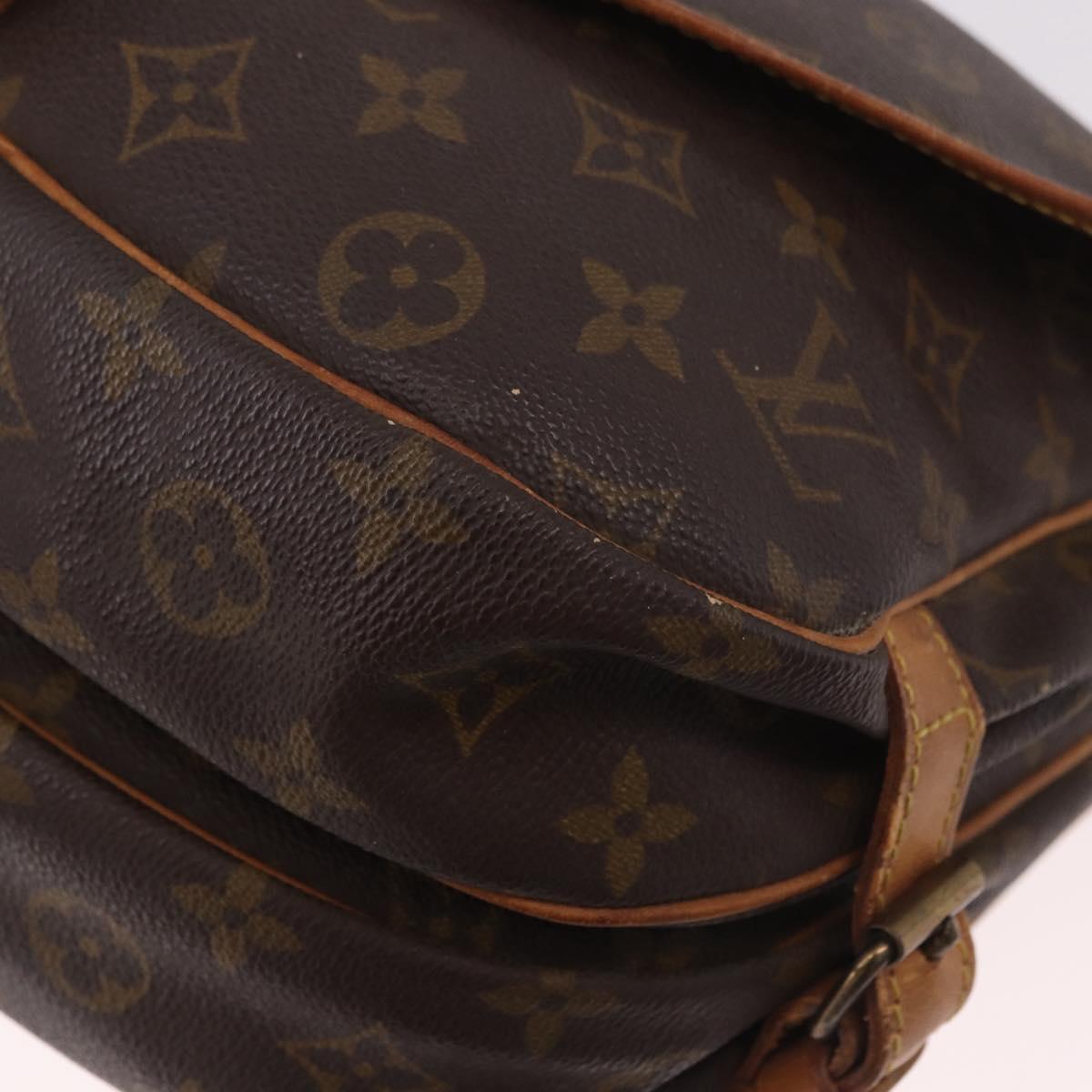 LOUIS VUITTON Monogram Saumur 30 Shoulder Bag M42256 LV Auth BA13945