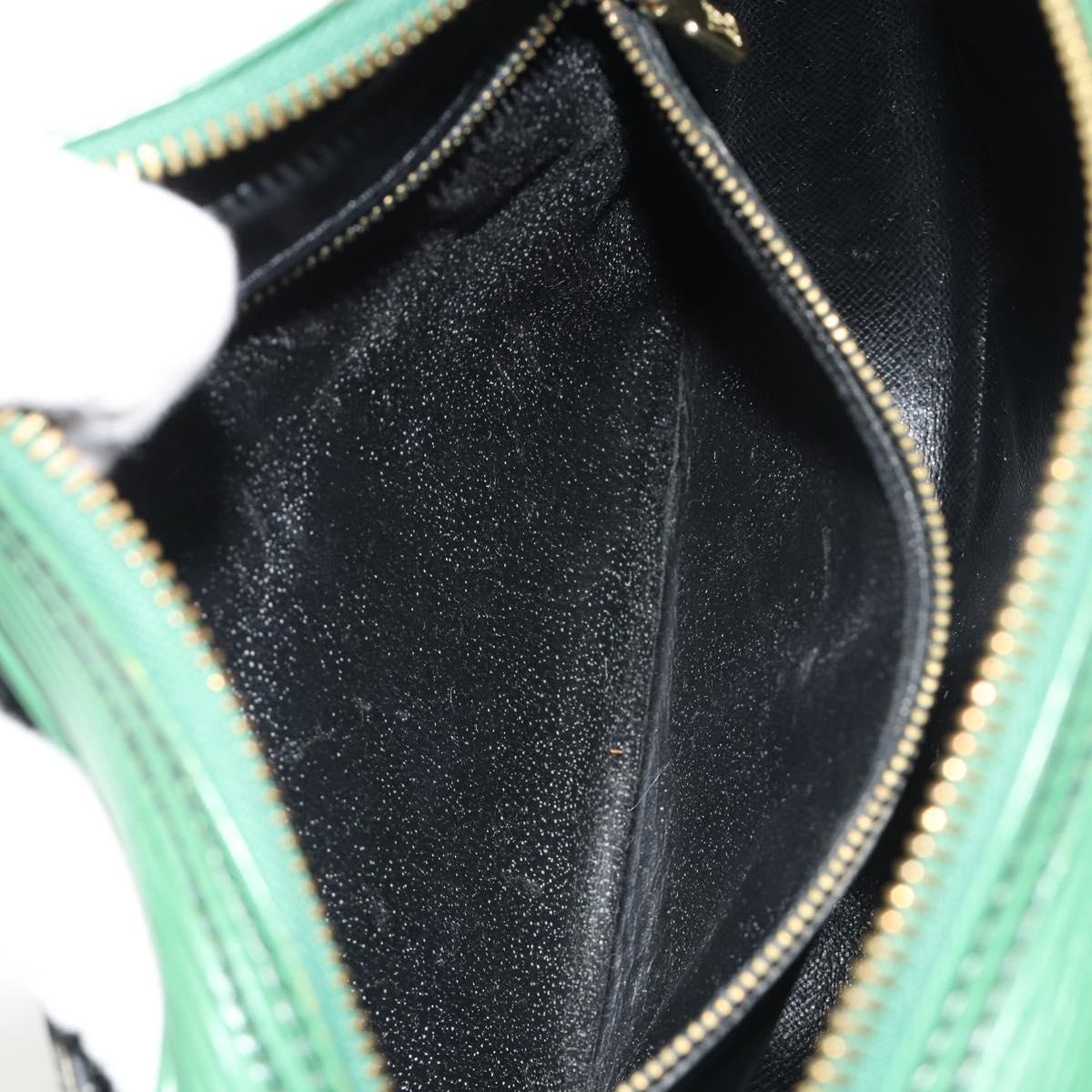 LOUIS VUITTON Epi Jeune Fille MM Shoulder Bag Green M52154 LV Auth BA13953A