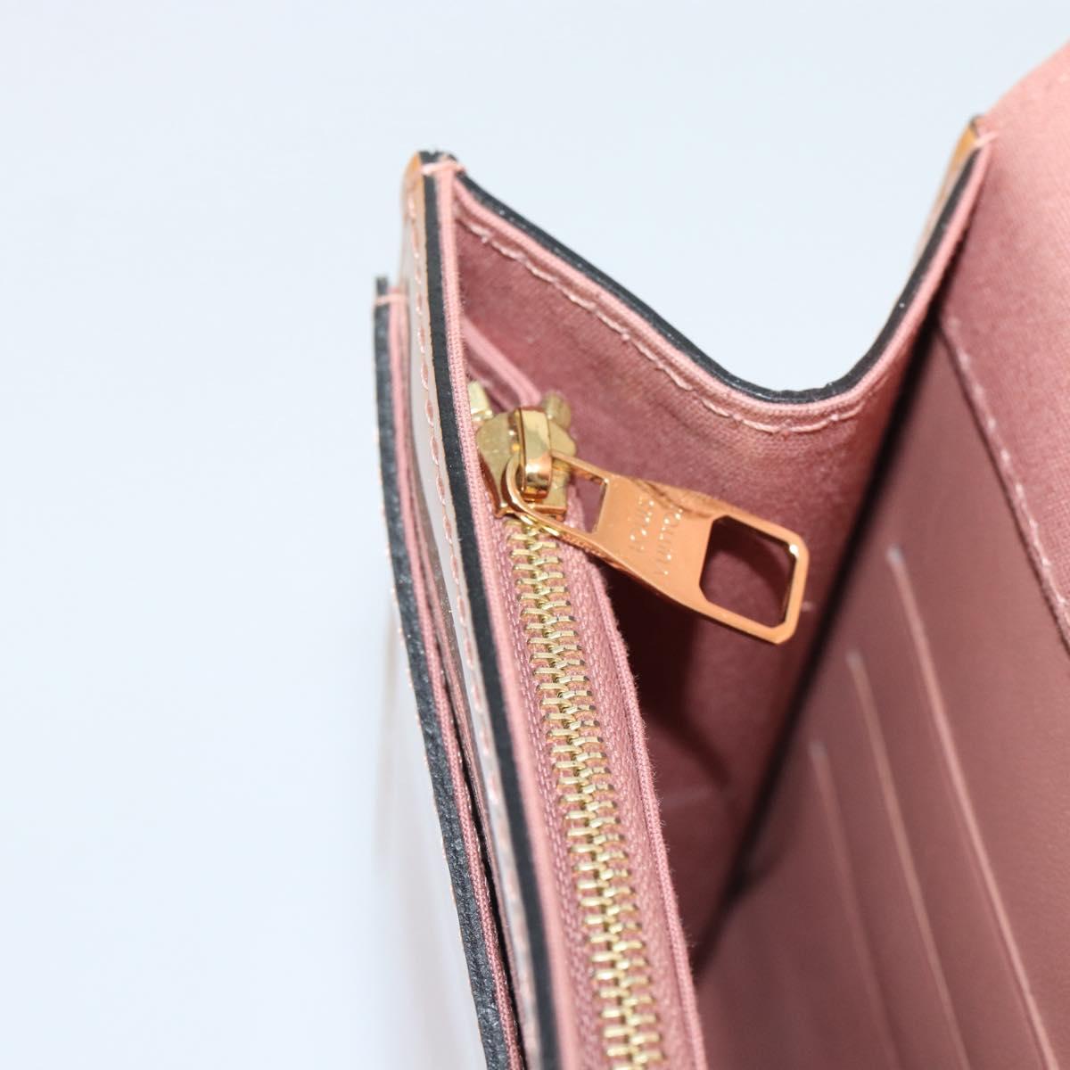 LOUIS VUITTON Vernis Pochette Louise EW Patent Beige M90198 LV Auth BA13996A