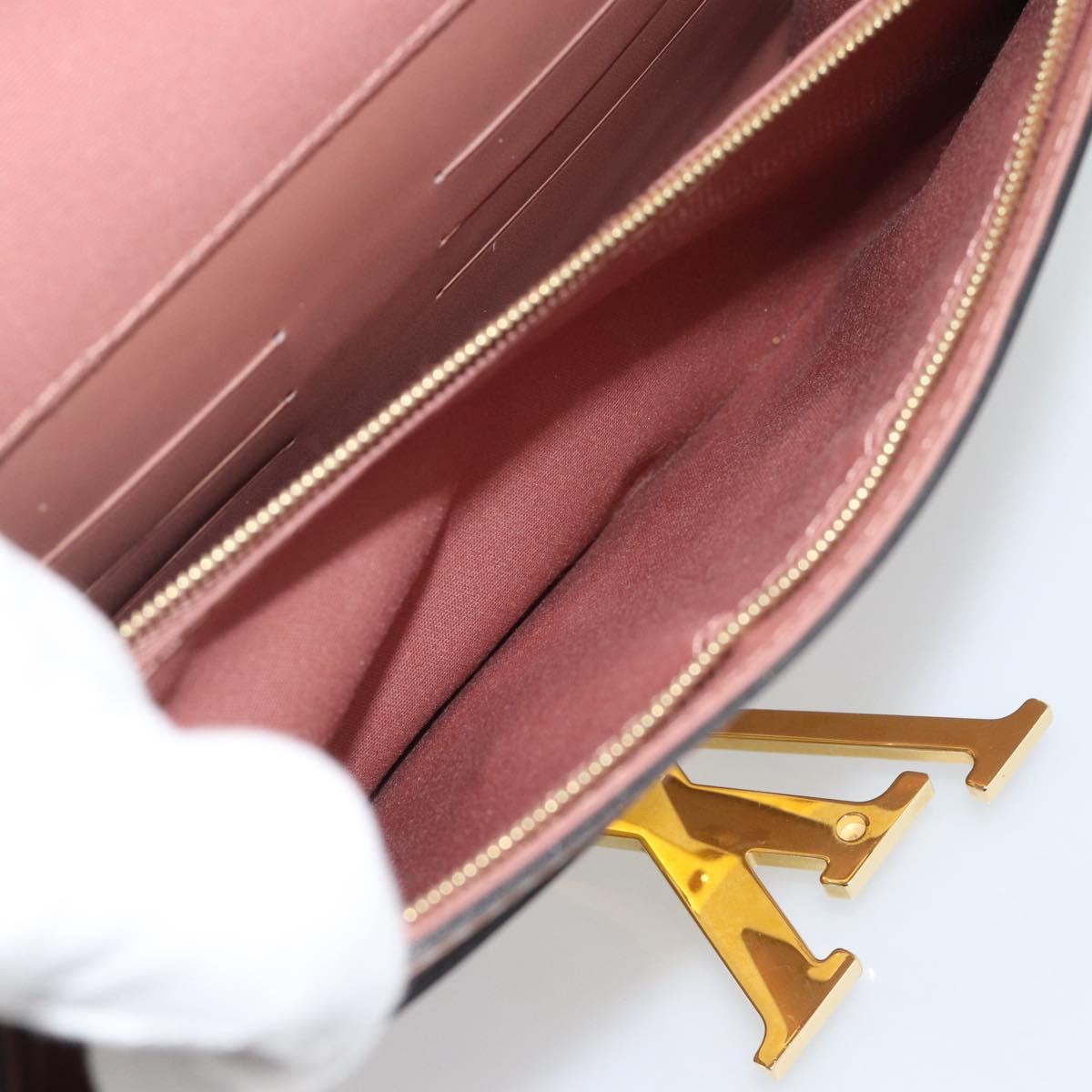 LOUIS VUITTON Vernis Pochette Louise EW Patent Beige M90198 LV Auth BA13996A