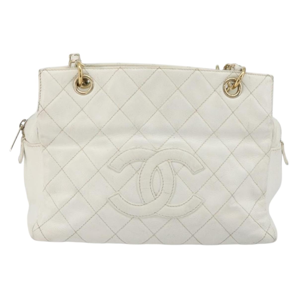 CHANEL Matelasse Chain Shoulder Bag Caviar Skin White Gold CC Auth BA13999