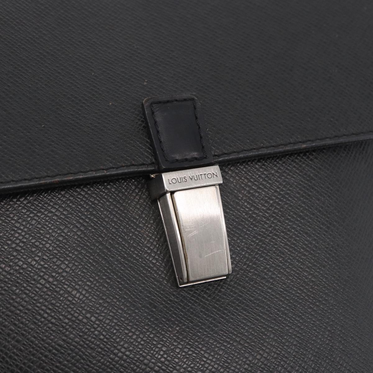 LOUIS VUITTON Taiga Yaranga Shoulder Bag Ardoise M30824 LV Auth BA14105