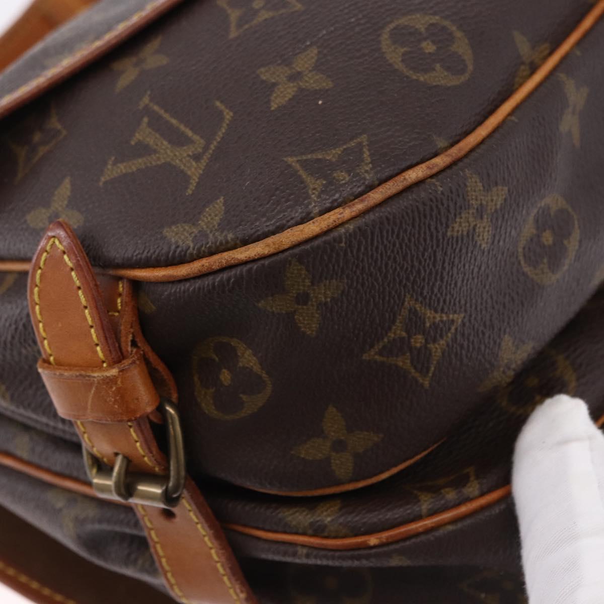 LOUIS VUITTON Monogram Saumur 30 Shoulder Bag M42256 LV Auth BA14106