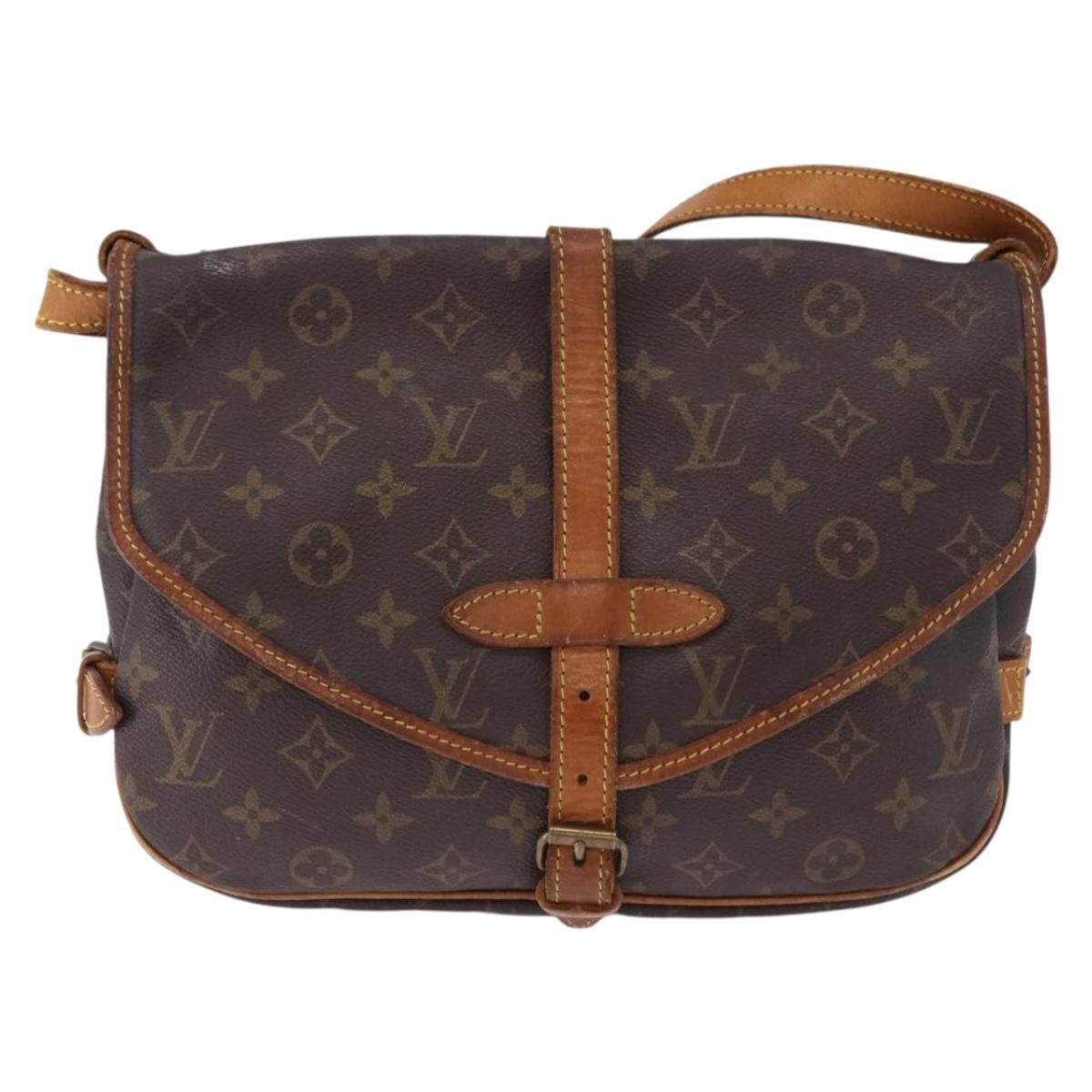 LOUIS VUITTON Monogram Saumur 30 Shoulder Bag M42256 LV Auth BA14106