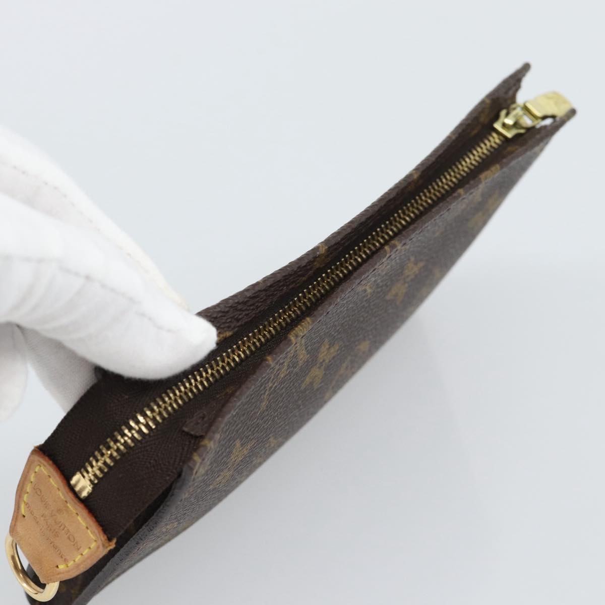 LOUIS VUITTON Monogram Bucket PM Pouch Accessory Pouch LV Auth BA14232