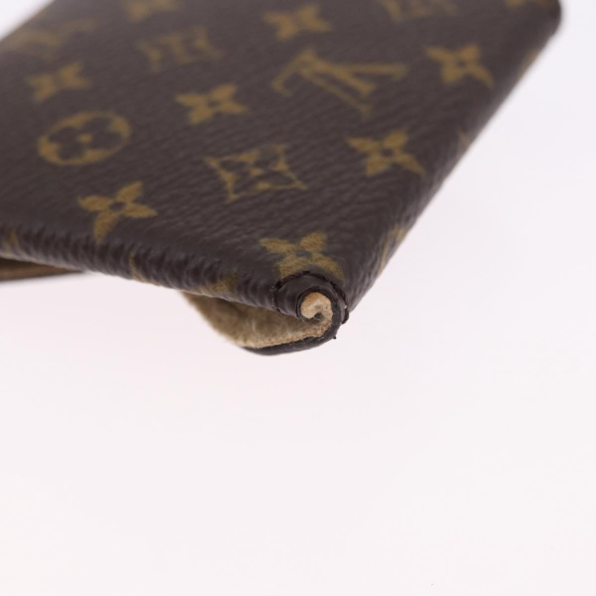 LOUIS VUITTON Monogram Accessory Case LV Auth BA14233