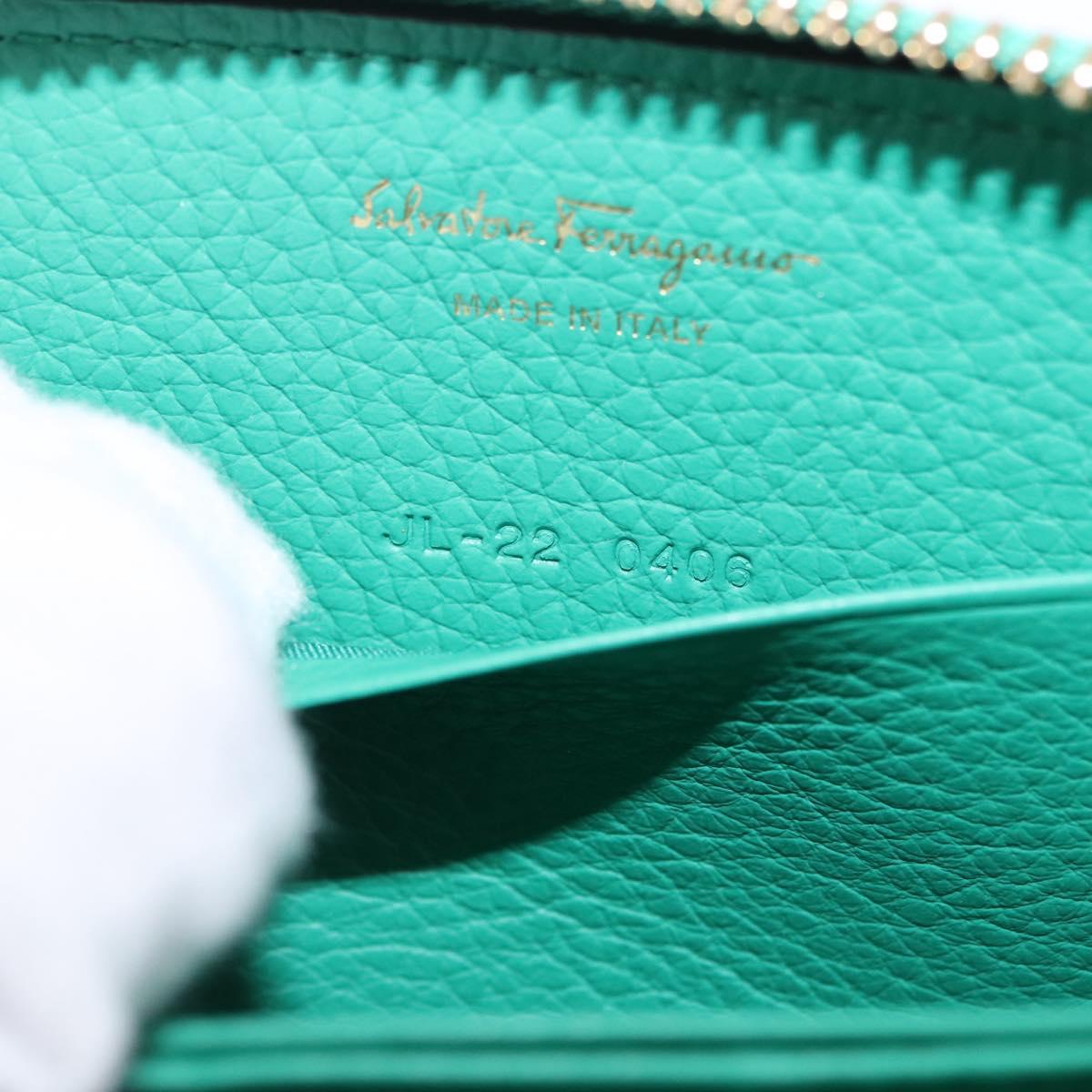 Salvatore Ferragamo Gancini Coin Purse Leather Green Gold Tone Auth BA14262M