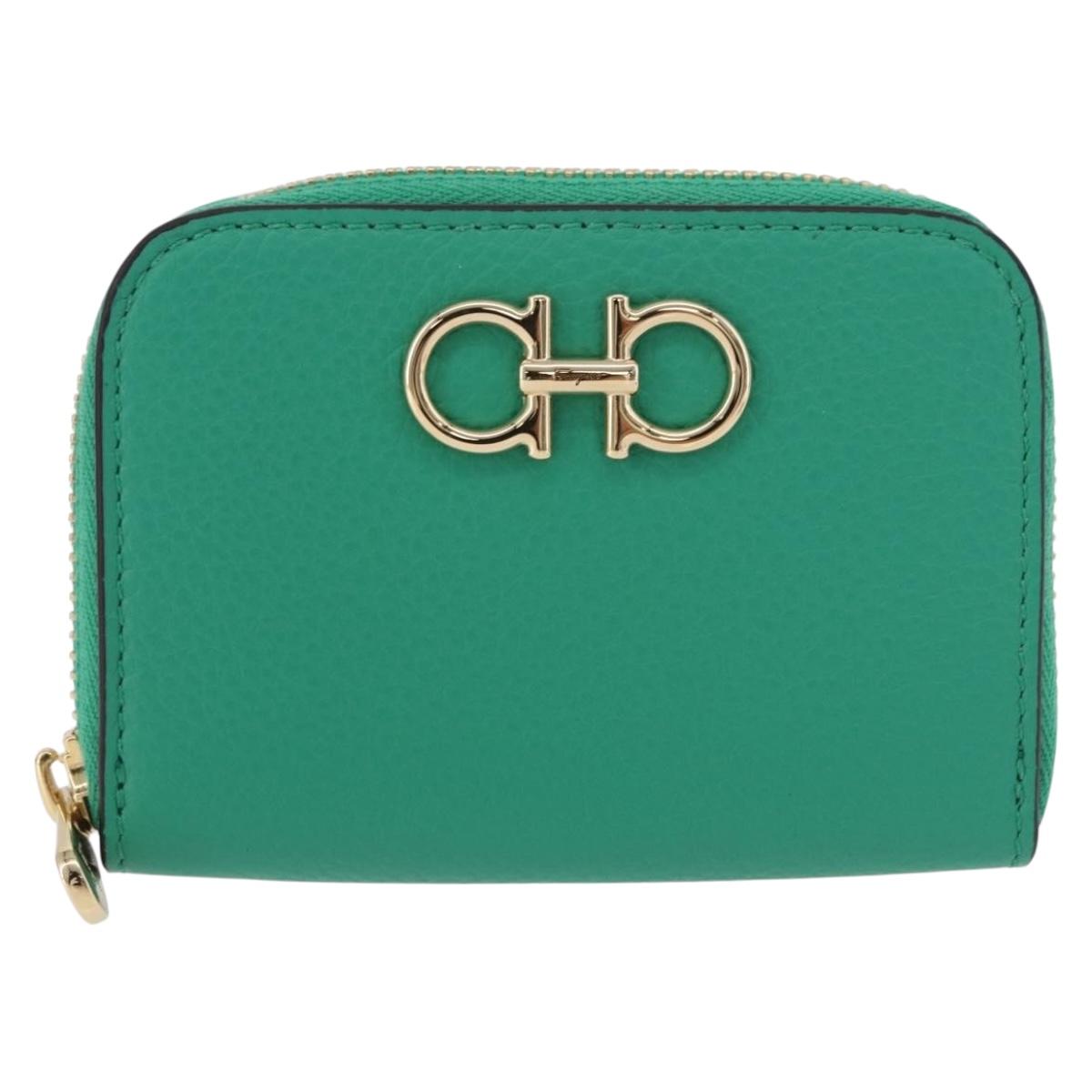 Salvatore Ferragamo Gancini Coin Purse Leather Green Gold Tone Auth BA14262M