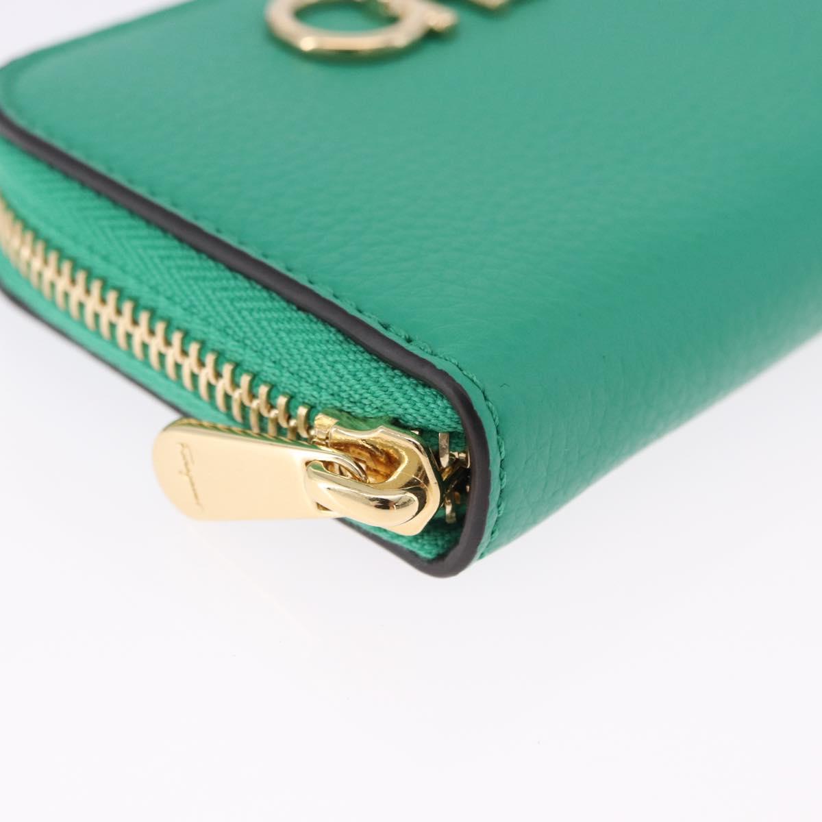 Salvatore Ferragamo Gancini Coin Purse Leather Green Gold Tone Auth BA14262M