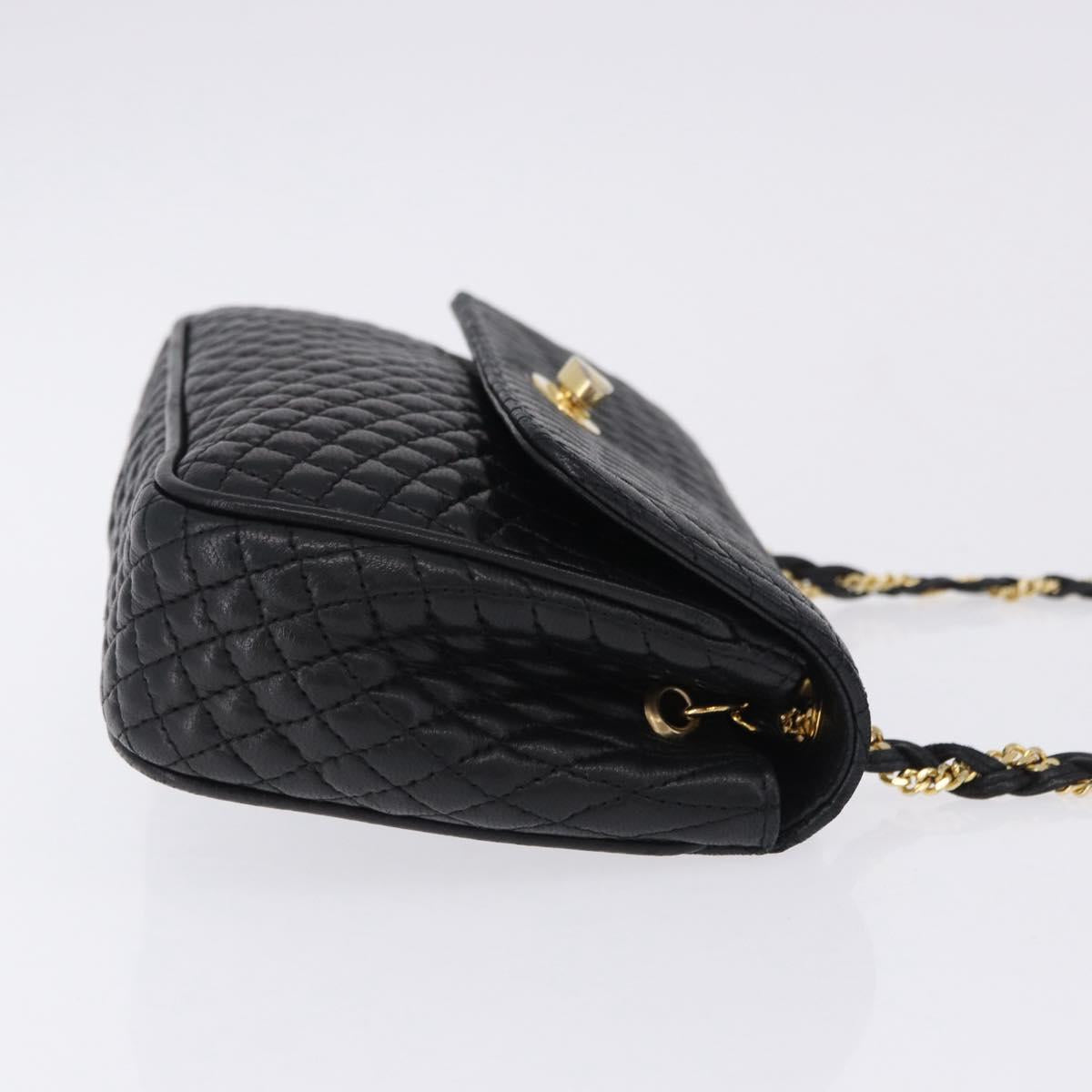 BALLY Quilted Chain Shoulder Bag Leather Black Gold Auth BA14306A