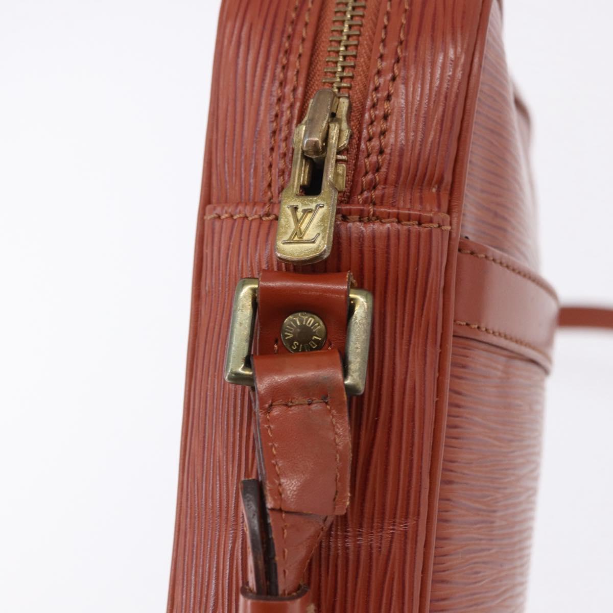 LOUIS VUITTON Epi Danube Shoulder Bag Brown M51694 LV Auth BA14360