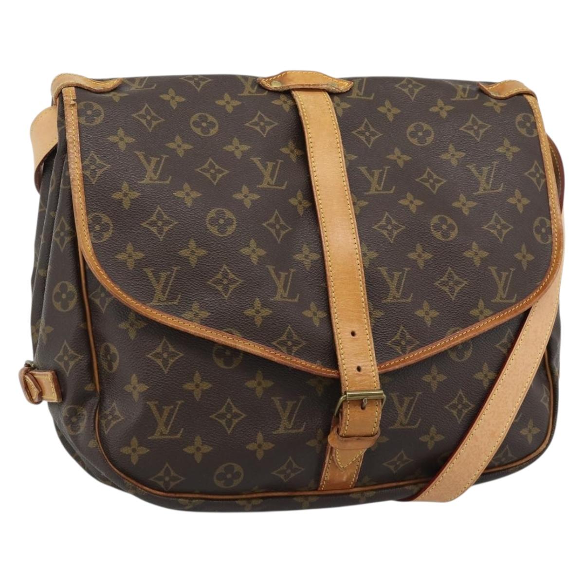 LOUIS VUITTON Monogram Saumur 35 Shoulder Bag M42254 LV Auth BA14391