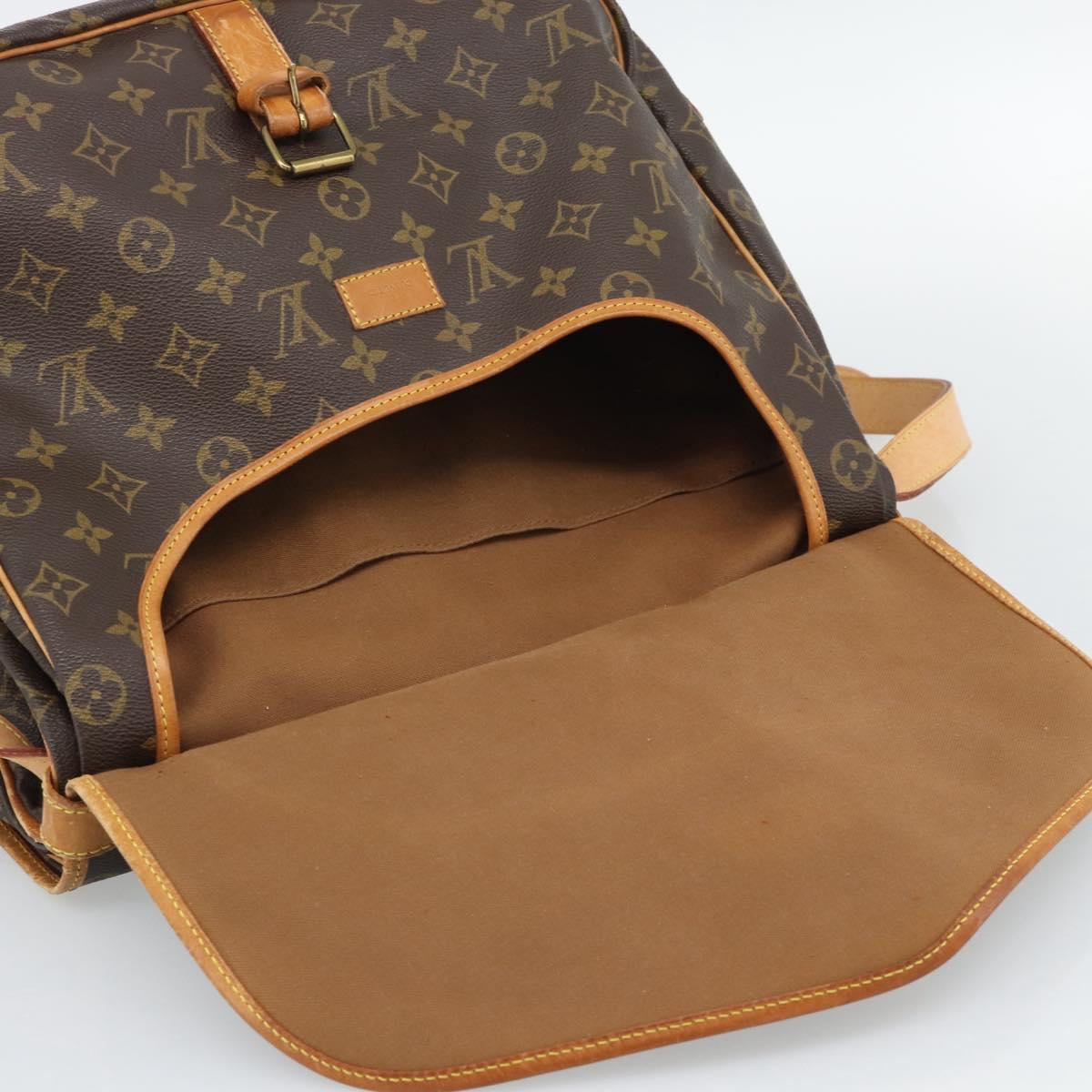 LOUIS VUITTON Monogram Saumur 35 Shoulder Bag M42254 LV Auth BA14391