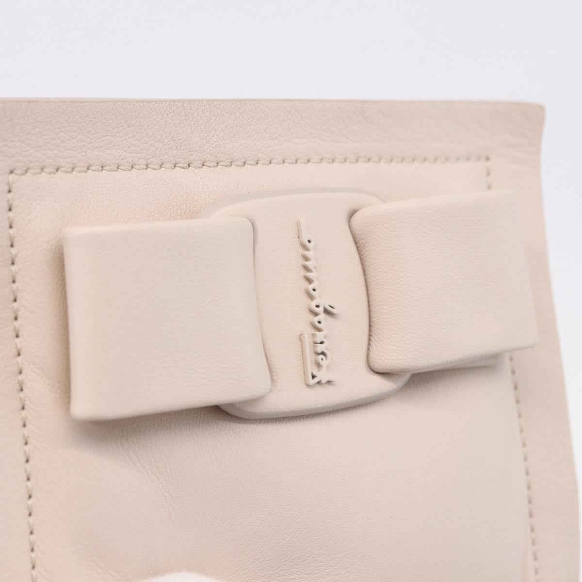 Salvatore Ferragamo Gancini Bifold Wallet Leather Ivory Silver Auth BA14437M