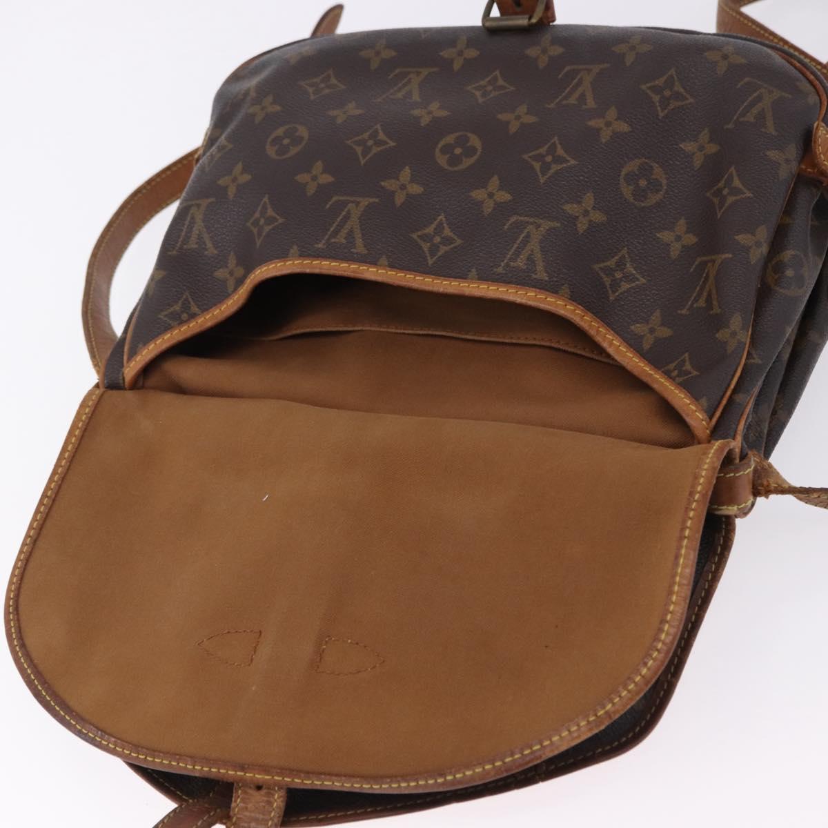LOUIS VUITTON Monogram Saumur 30 Shoulder Bag M42256 LV Auth BA14441