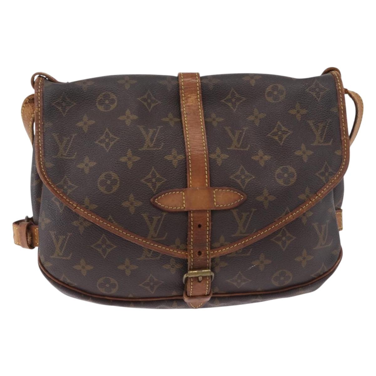 LOUIS VUITTON Monogram Saumur 30 Shoulder Bag M42256 LV Auth BA14441