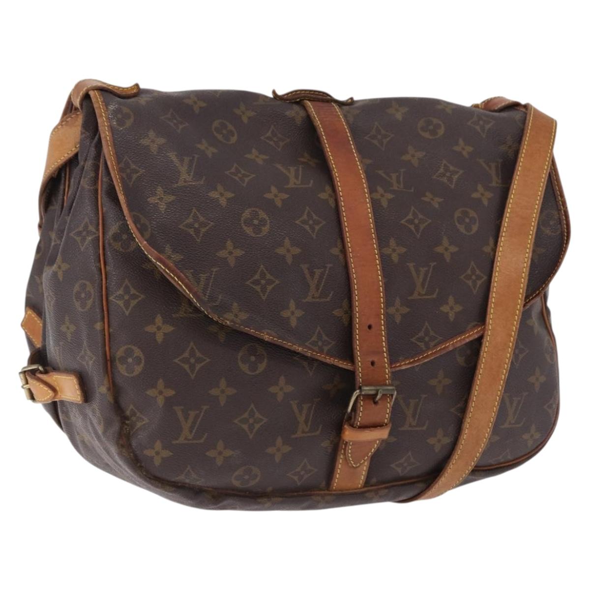 LOUIS VUITTON Monogram Saumur 35 Shoulder Bag M42254 LV Auth BA14551