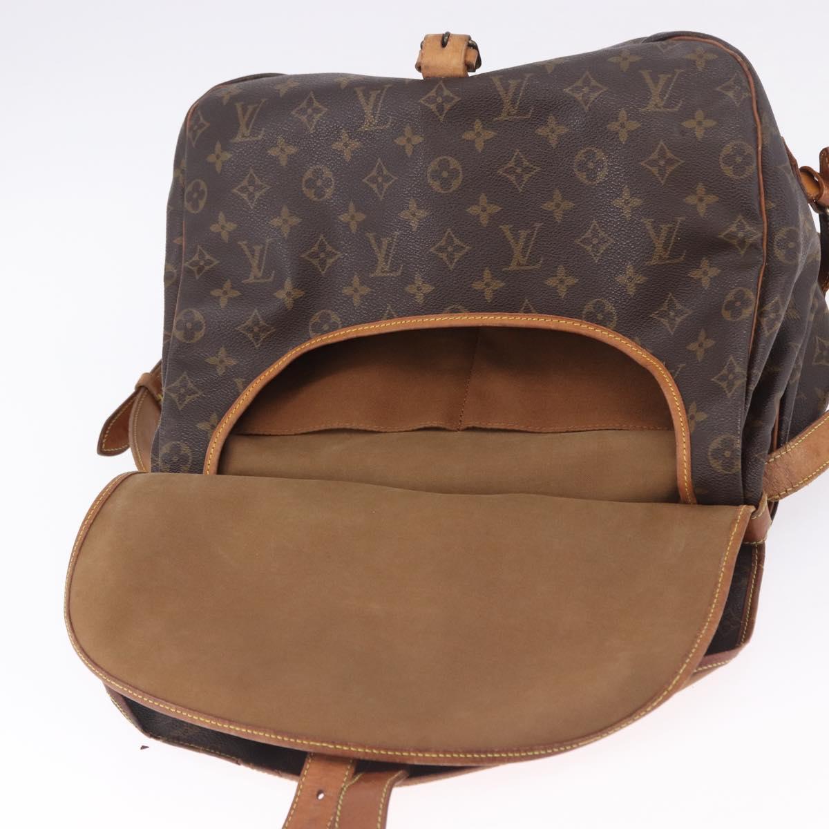 LOUIS VUITTON Monogram Saumur 35 Shoulder Bag M42254 LV Auth BA14551