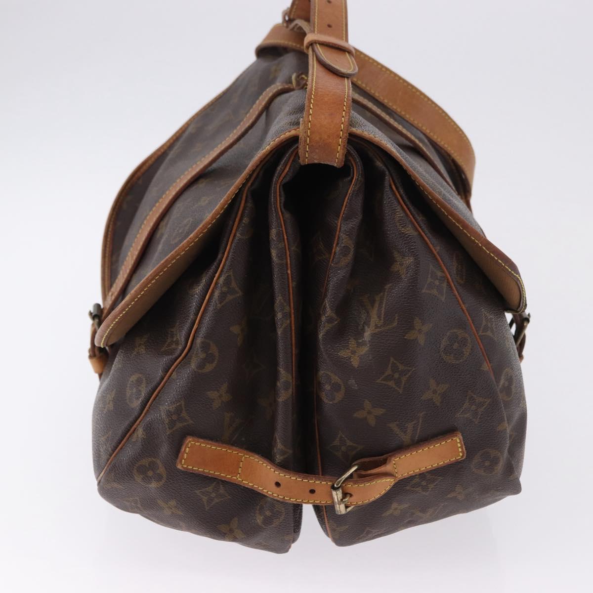 LOUIS VUITTON Monogram Saumur 35 Shoulder Bag M42254 LV Auth BA14551
