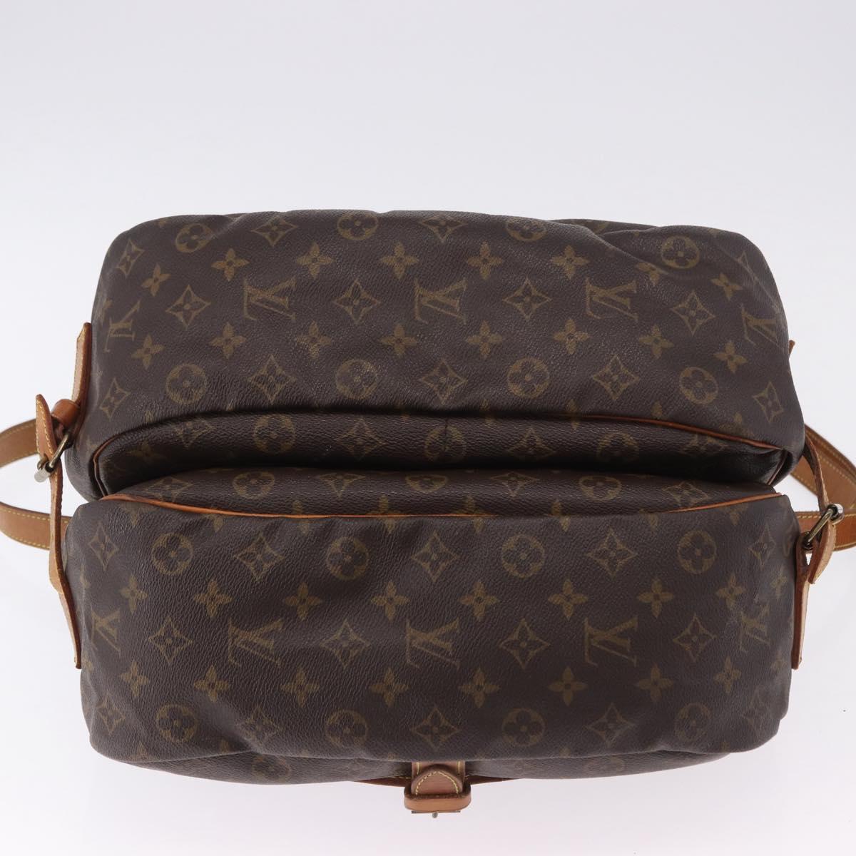 LOUIS VUITTON Monogram Saumur 35 Shoulder Bag M42254 LV Auth BA14551