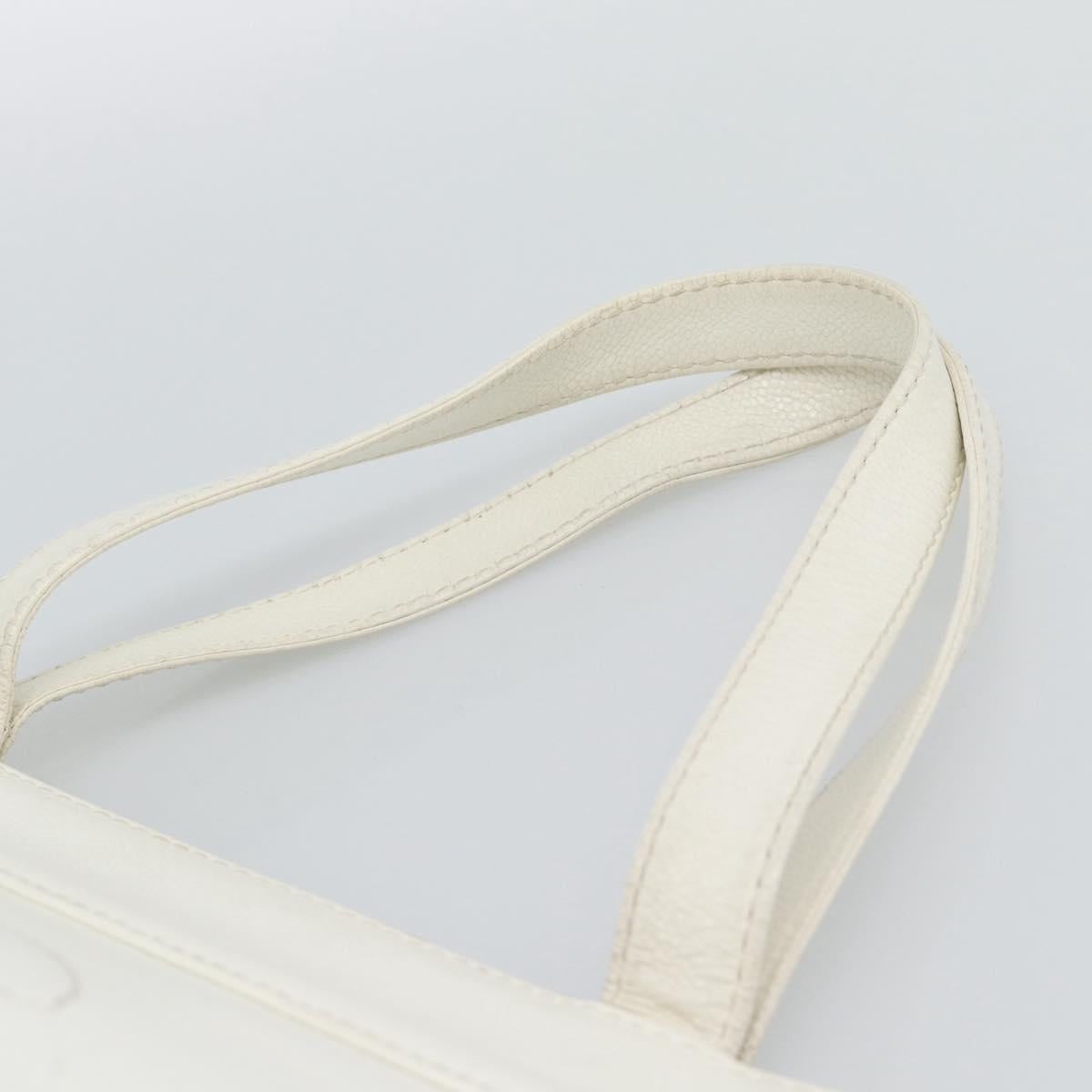 CHANEL Tote Bag Caviar Skin White CC Auth BA14587A