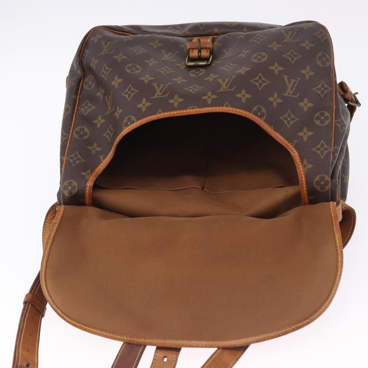 LOUIS VUITTON Monogram Saumur 35 Shoulder Bag M42254 LV Auth BA14675