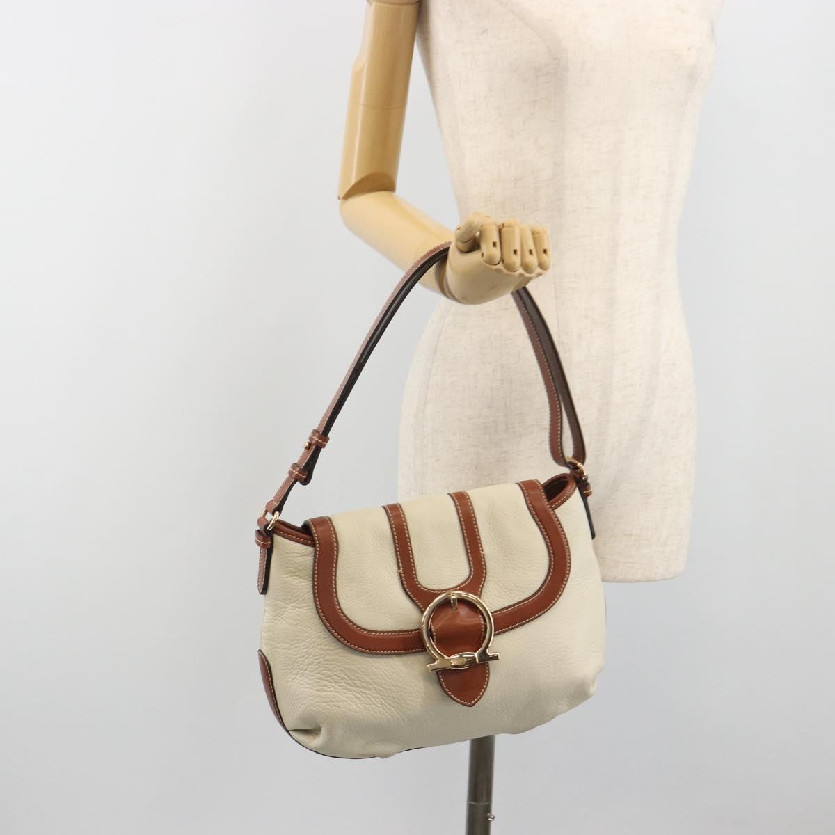 Salvatore Ferragamo Gancini Shoulder Bag Leather White Gold Tone Auth BA14684