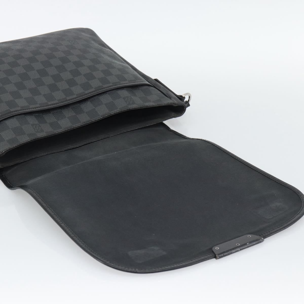 LOUIS VUITTON Damier Grafitte Daniel MM Shoulder Bag N58029 LV Auth BA14689