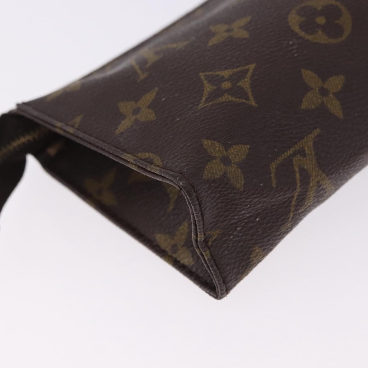 LOUIS VUITTON Monogram Poche Toilette 15 Pouch M47546 LV Auth BA14760