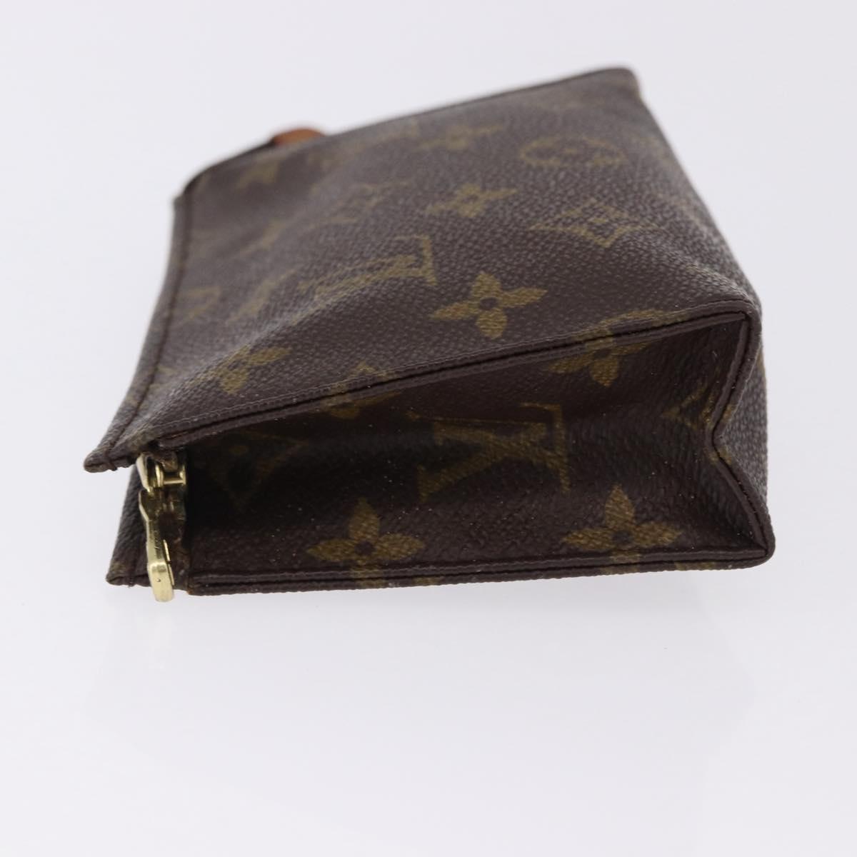 LOUIS VUITTON Monogram Poche Toilette 15 Pouch M47546 LV Auth BA14760
