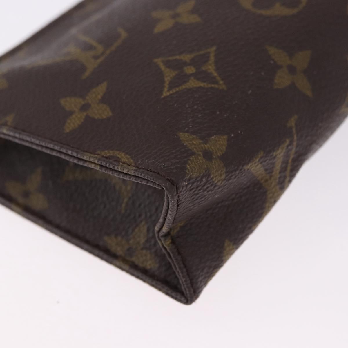 LOUIS VUITTON Monogram Poche Toilette 15 Pouch M47546 LV Auth BA14760