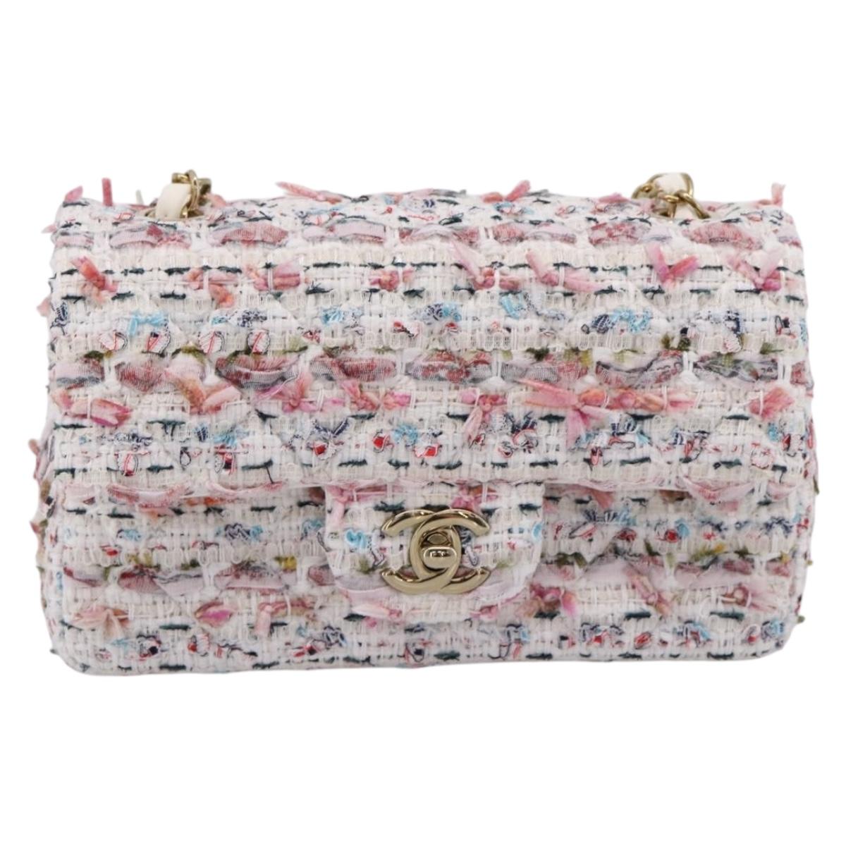 CHANEL Matelasse 20 Chain Shoulder Bag Tweed White Gold Tone CC Auth BA14812SM