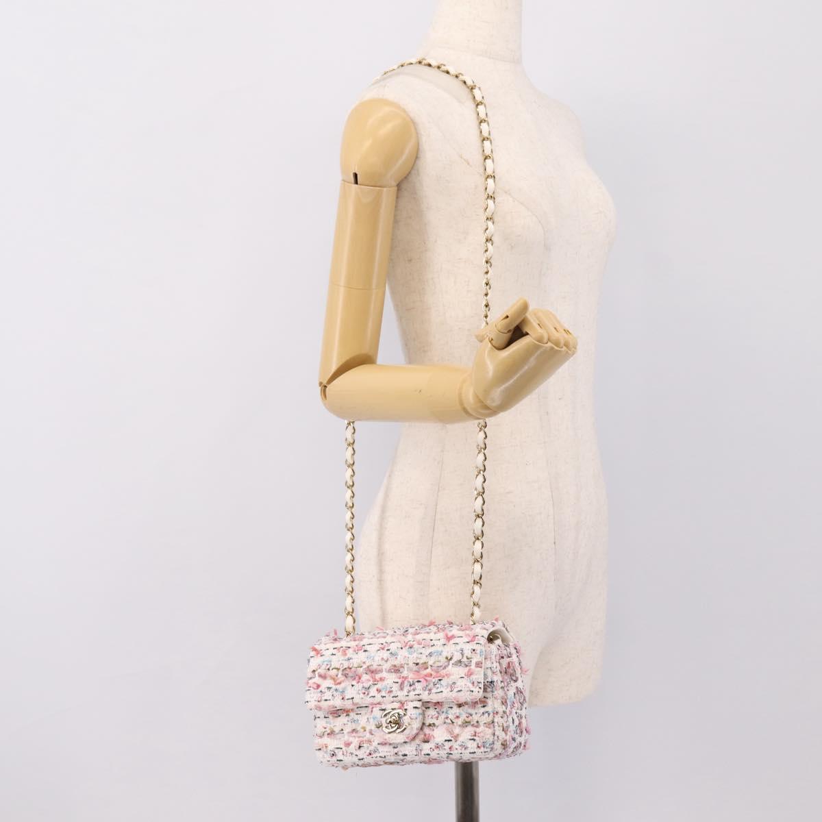 CHANEL Matelasse 20 Chain Shoulder Bag Tweed White Gold Tone CC Auth BA14812SM