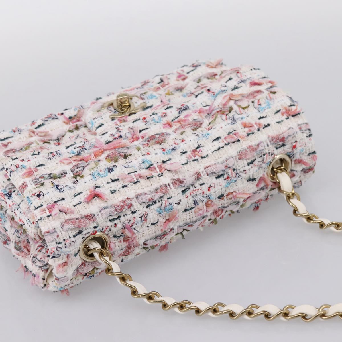 CHANEL Matelasse 20 Chain Shoulder Bag Tweed White Gold Tone CC Auth BA14812SM
