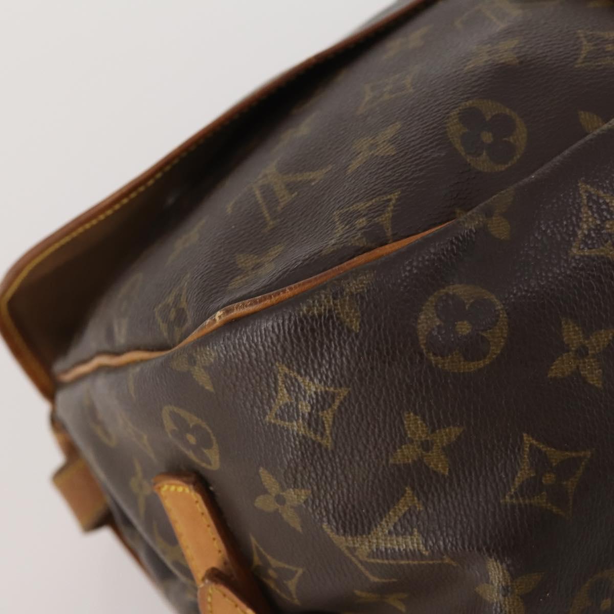 LOUIS VUITTON Monogram Saumur 35 Shoulder Bag M42254 LV Auth BA14853