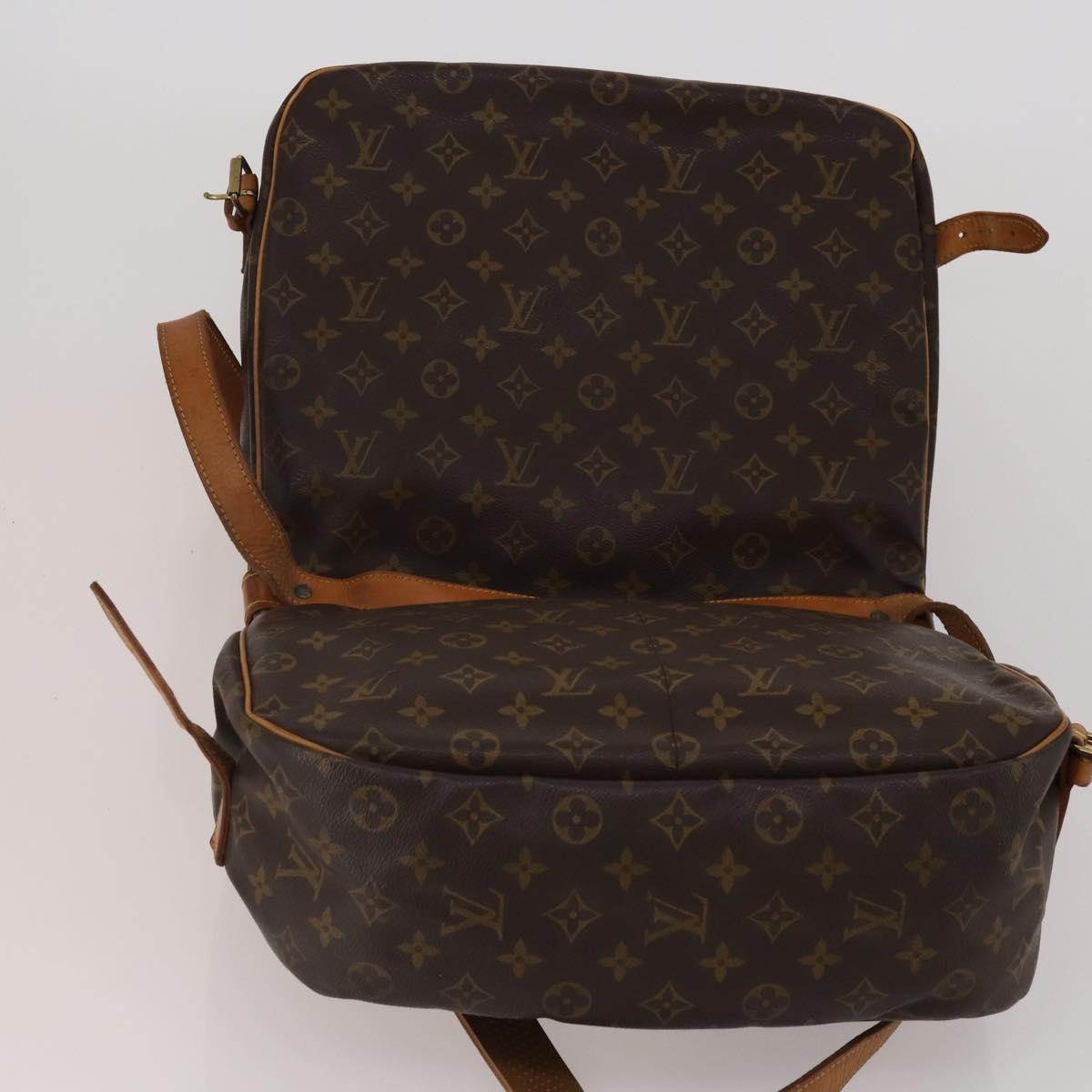LOUIS VUITTON Monogram Saumur 35 Shoulder Bag M42254 LV Auth BA14853