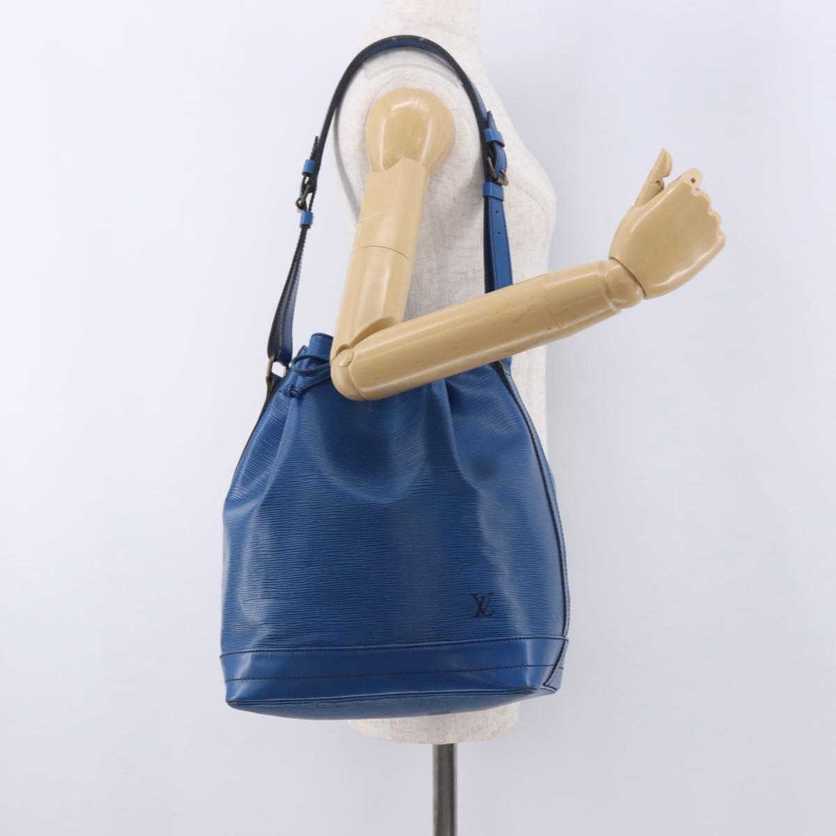 LOUIS VUITTON Epi Noe Shoulder Bag Blue M44005 LV Auth BA14874A