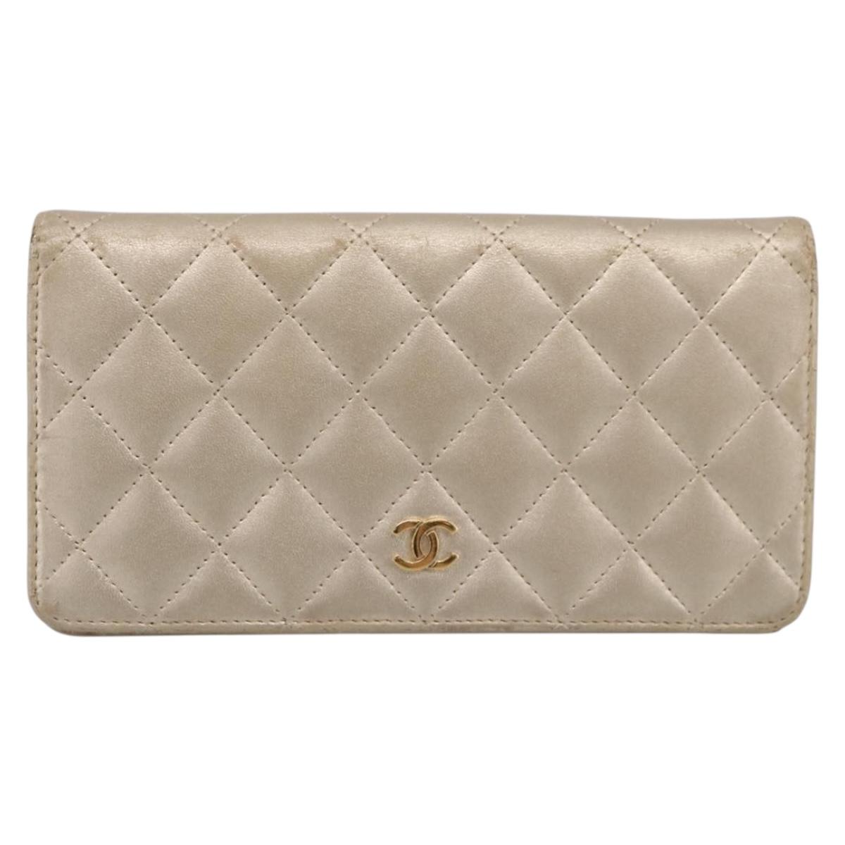 CHANEL Matelasse Long Wallet Lamb Skin Gold CC Auth BA15252