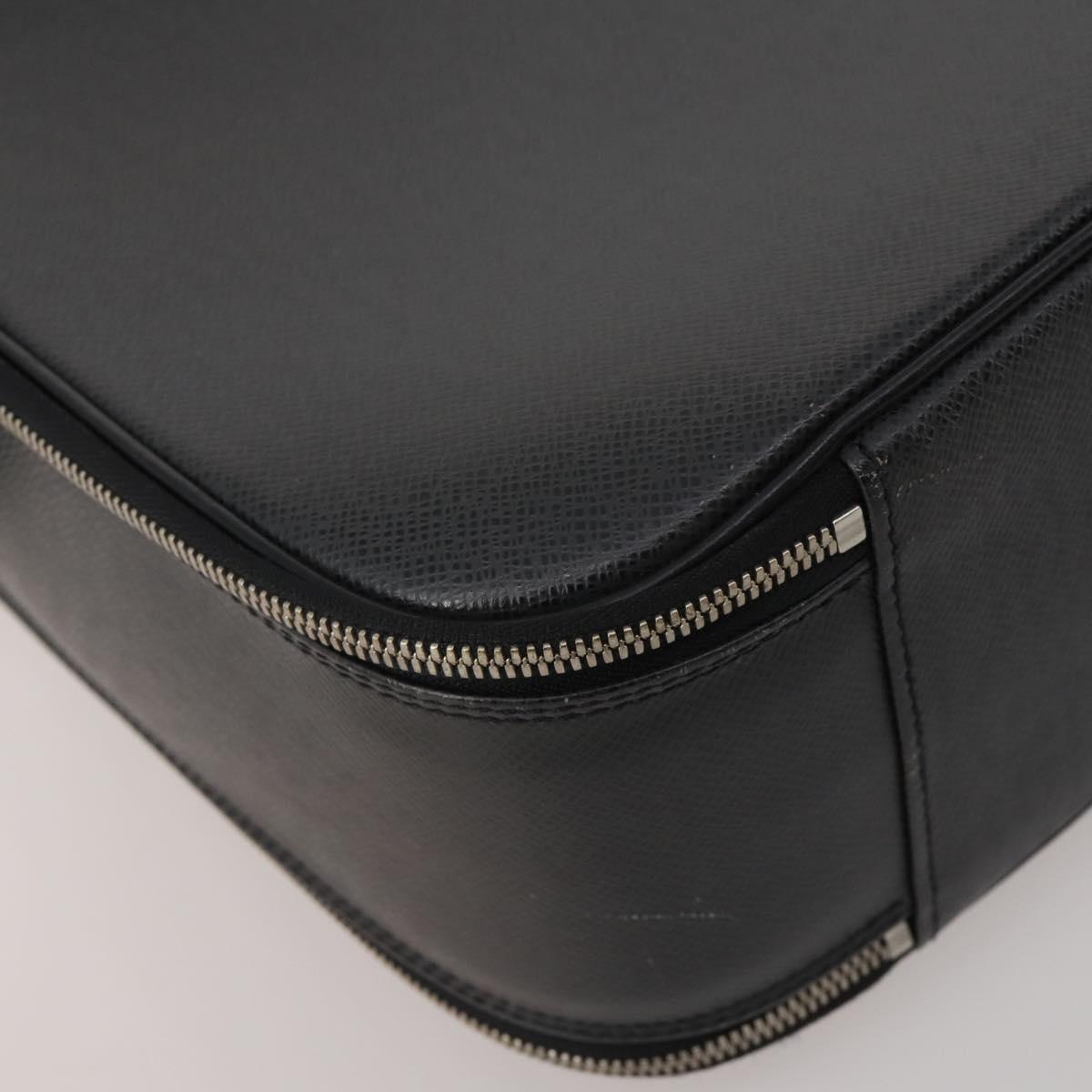 LOUIS VUITTON Taiga Tula Shoulder Bag Black M30762 LV Auth BA15403