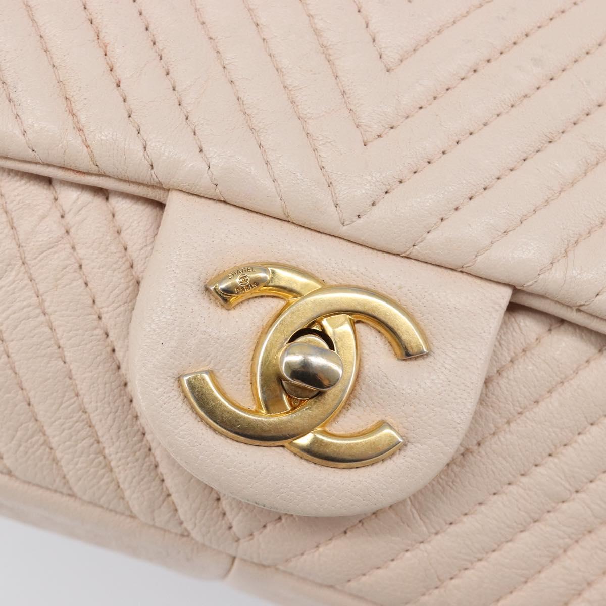 CHANEL V-stitched Chain Shoulder Bag Lamb Skin Ivory Gold Tone CC Auth BA15491V