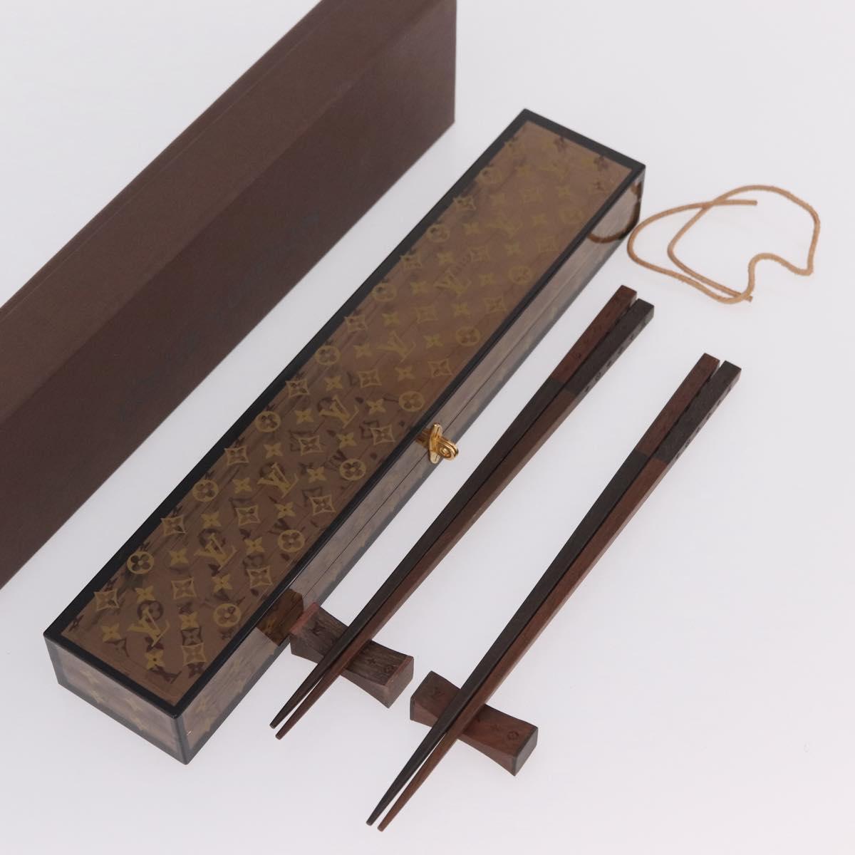 LOUIS VUITTON Baguette Chop Stick Set Wood VIP Only Brown M99171 Auth BA15582V