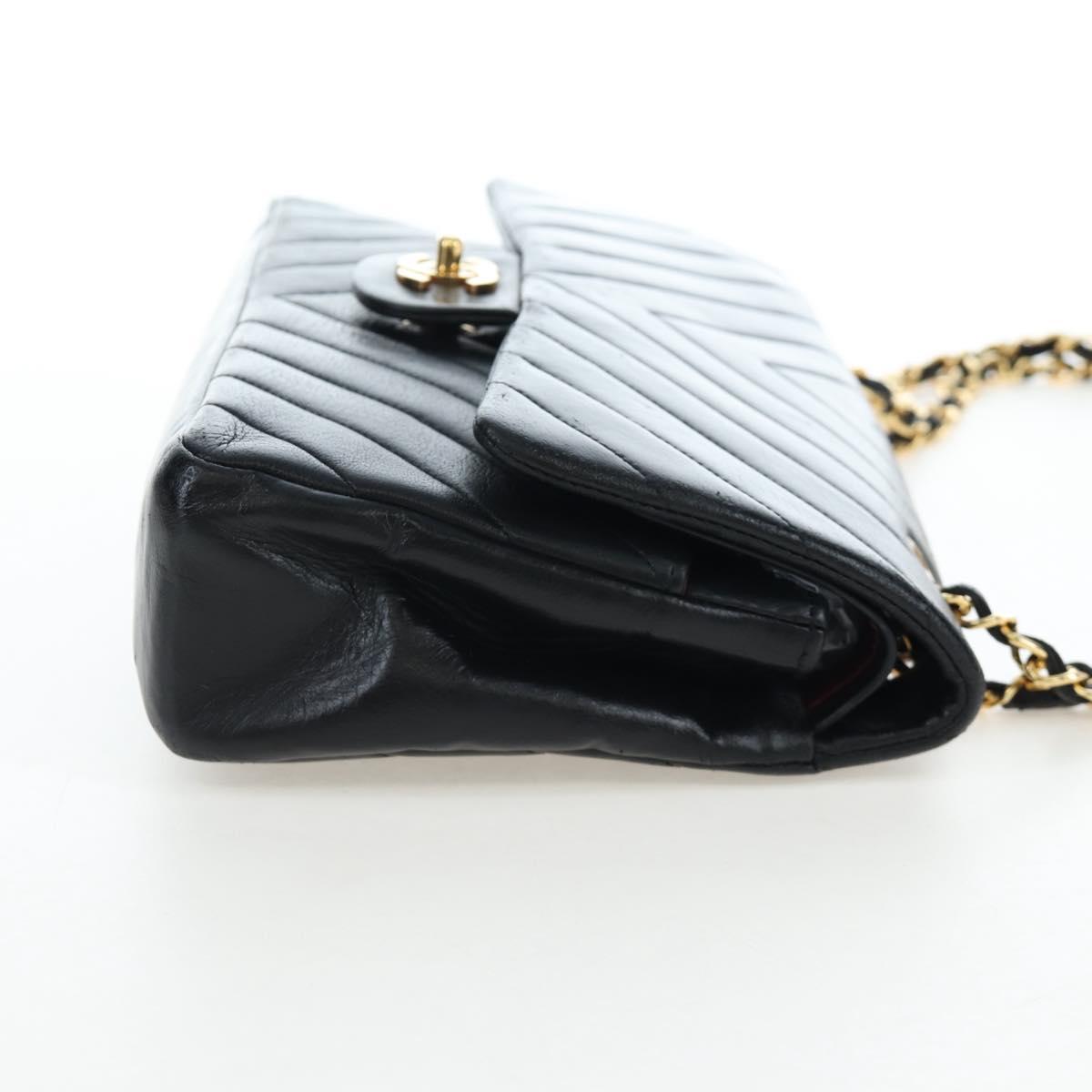 CHANEL V-stitch Chevron Double Flap Matelasse 25 Chain Shoulder Auth BA15583V