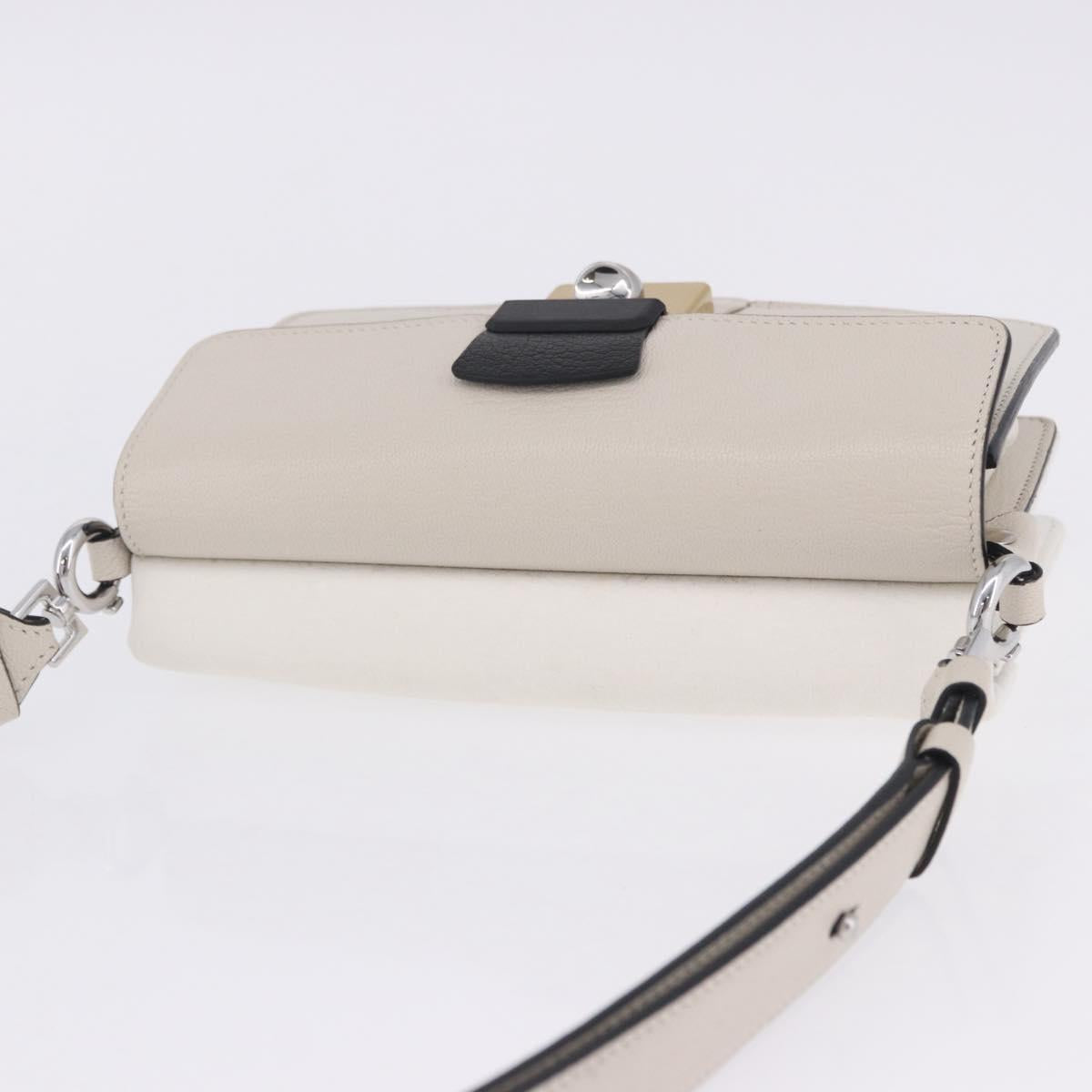 Maison Margiela New Rock Horizontal Bag Leather White Silver Auth BA15641V