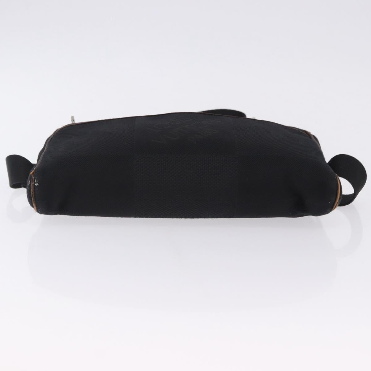 LOUIS VUITTON Damier Geant Acrobat Shoulder Bag Canvas Black M93620 Auth BA15710