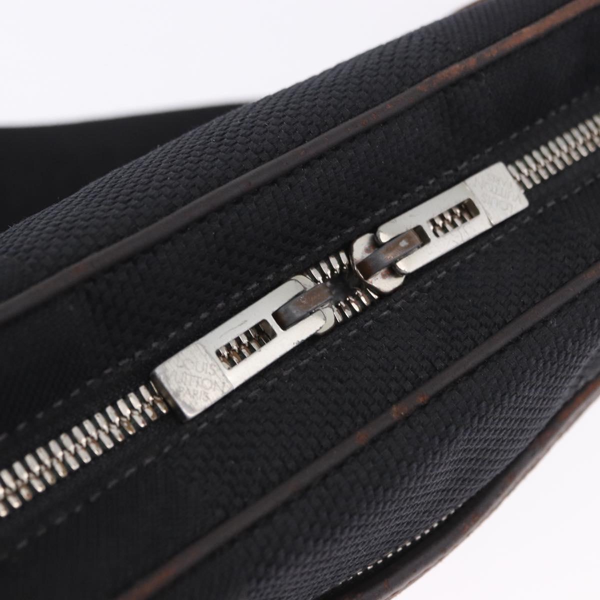 LOUIS VUITTON Damier Geant Acrobat Shoulder Bag Canvas Black M93620 Auth BA15710