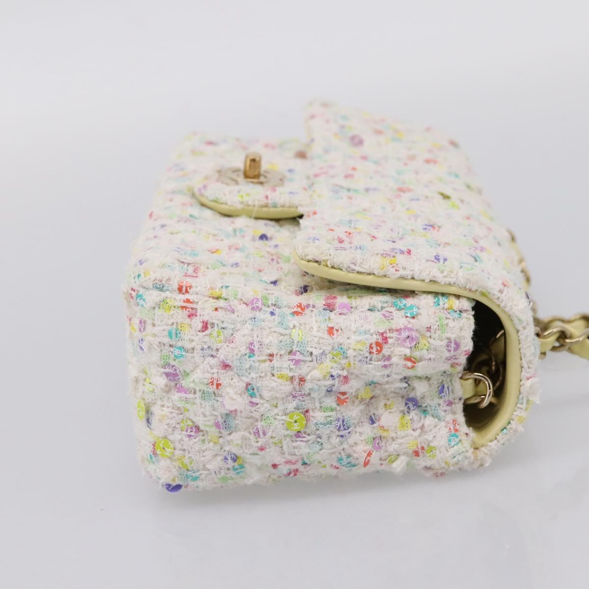 CHANEL Mini Matelasse 20 Single Flap Chain Bag Tweed White CC Auth BA15757SM