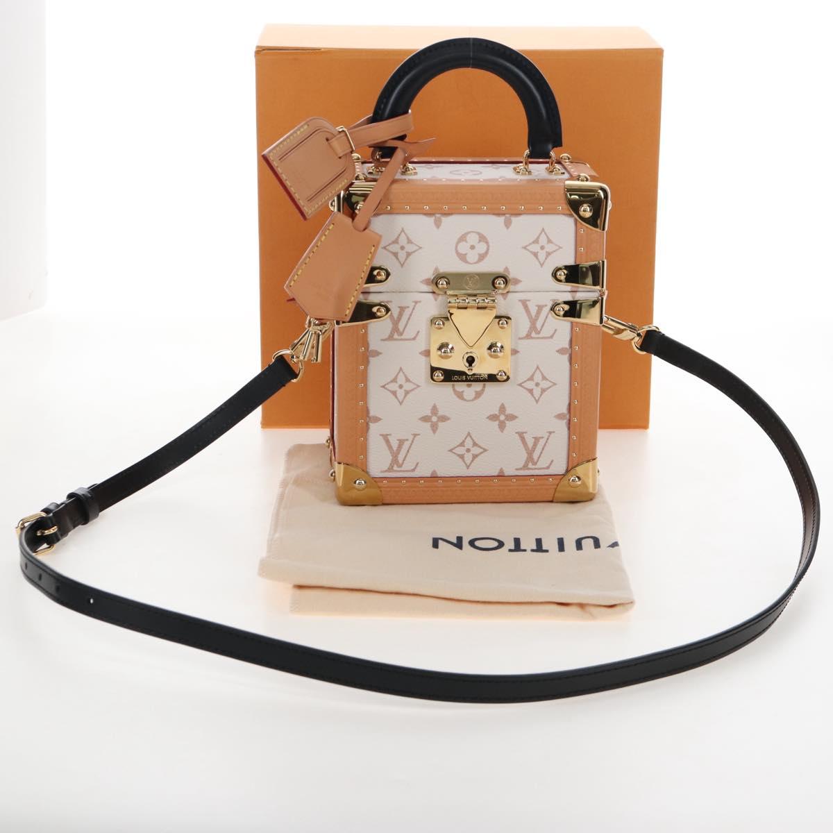 LOUIS VUITTON Monogram Camera Box Shoulder Bag White M10329 LV Auth BA15953SM